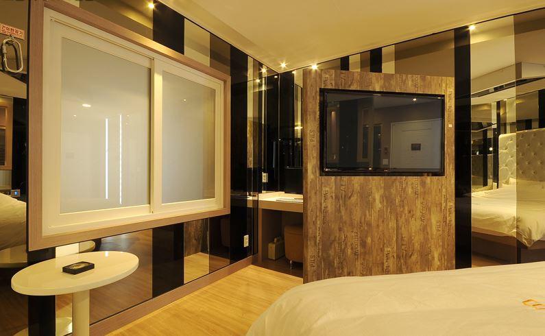Songjeong Hotel 369 Пусан Екстер'єр фото